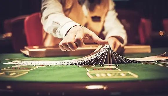 777Slots APP မှတဆင့် Wave Money ငွေထုတ်နေသောမြင်ကွင်း